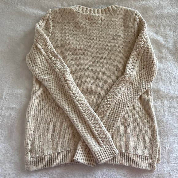 Hollister Sweater - Picture 3 of 5